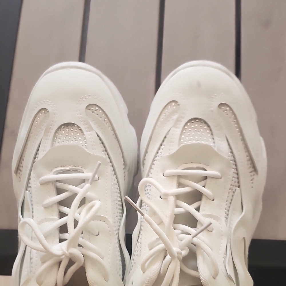 Nature Breeze Stylish White Athletic Sneakers - Picture 8 of 8